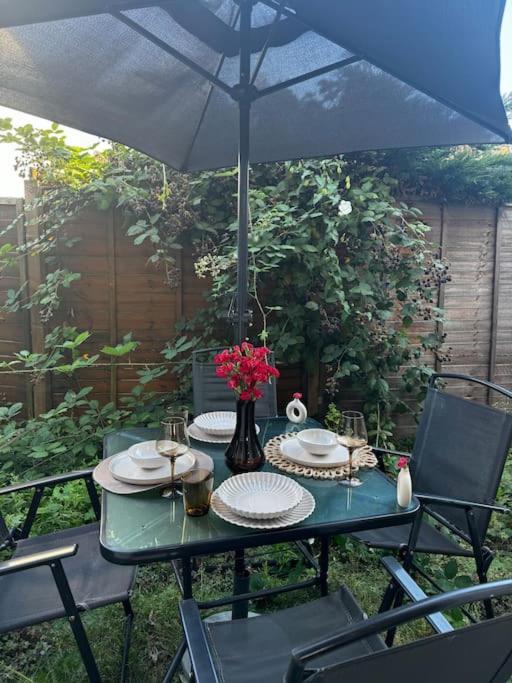 Entire 1Bed Stratford Westfield Apartment London Exterior photo