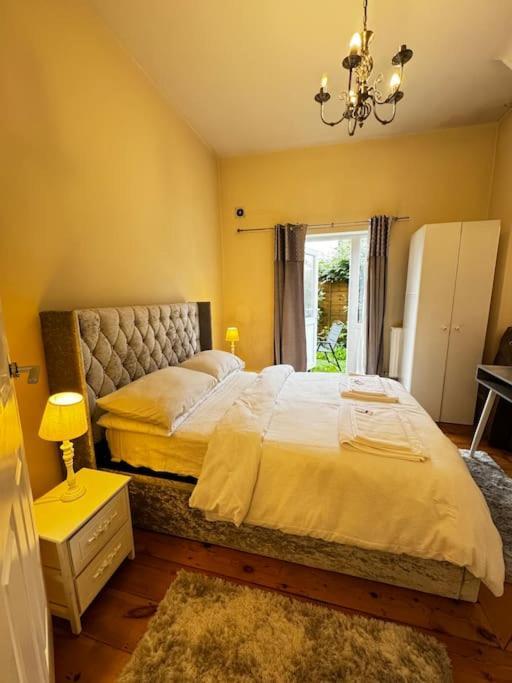 Entire 1Bed Stratford Westfield Apartment London Exterior photo