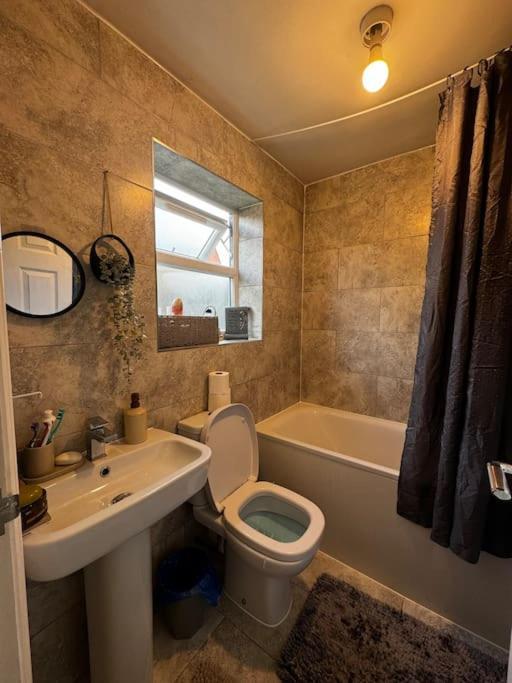 Entire 1Bed Stratford Westfield Apartment London Exterior photo
