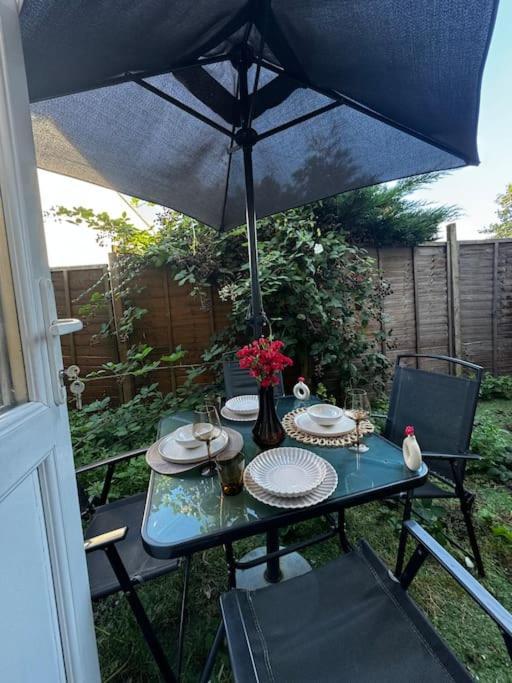 Entire 1Bed Stratford Westfield Apartment London Exterior photo