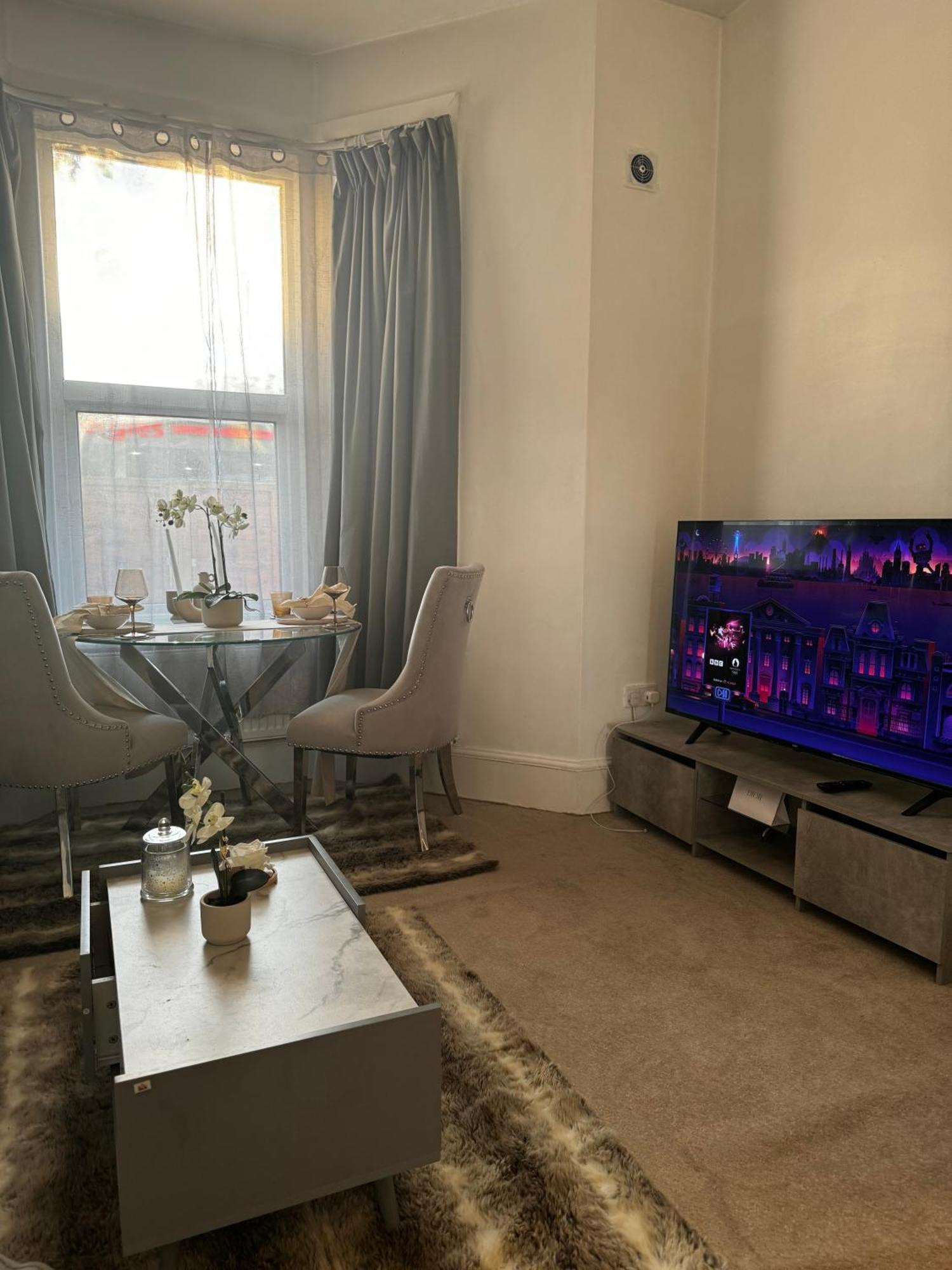 Entire 1Bed Stratford Westfield Apartment London Exterior photo